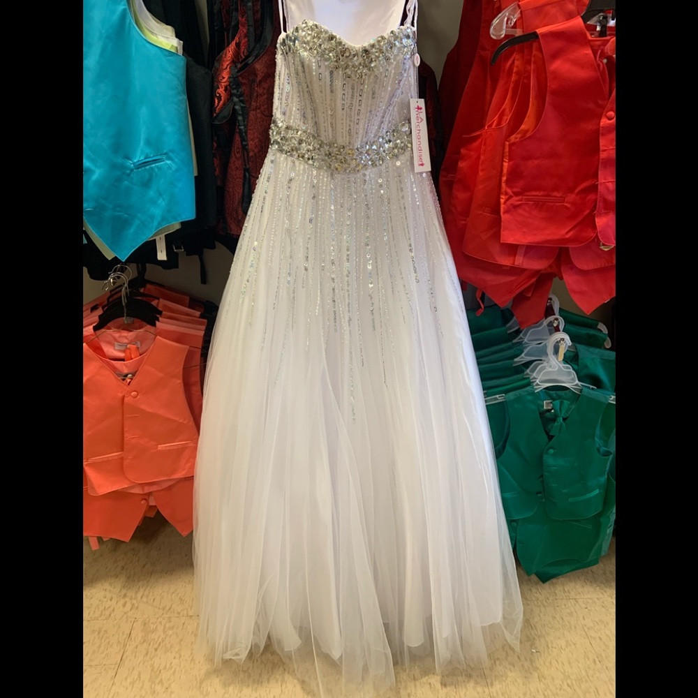 White tulle ball gown